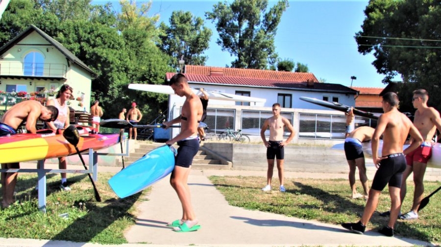 Dobra atmosfera pred izborno takmičenje