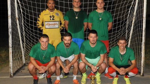 Kikinđani bez premca