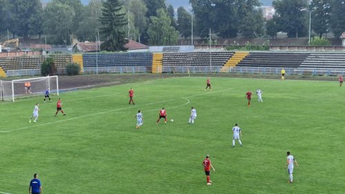 Dobar meč u teškim vremenskim uslovima, domaći zaslužili pobedu protiv borbenih gostiju, Srpska liga Istok