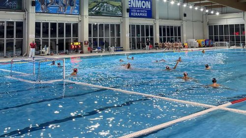 Radnički nadigrao trofejne Nemce u prijateljskom okršaju, Super liga Srbije