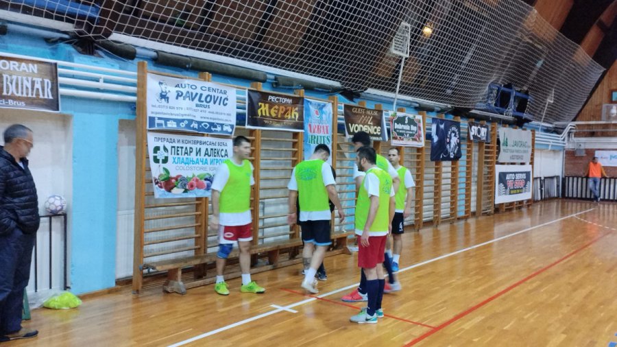 Ostalo još dva dana takmičenja po grupama