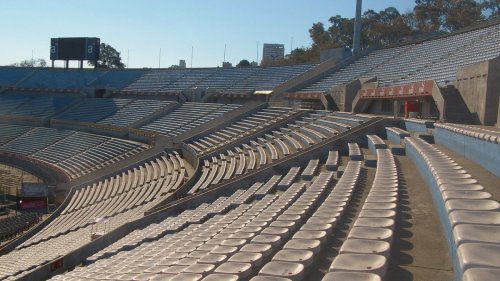 Protesti navijača, za koga igraju superligaši?!, Mozzart Bet Super liga Srbije