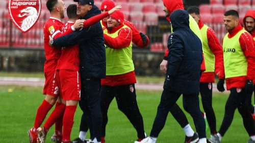 Probuđeni Radnički gostuje "davljeniku", Mozzart Bet Super liga Srbije