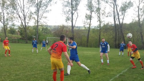 U Dublju stari fudbalski rivali podelili bodove, Druga rasinska okružna liga