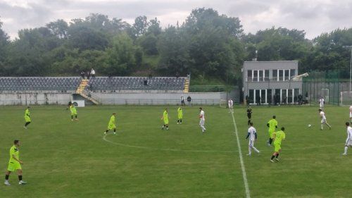 Ubedljiva pobeda OFK Žarkova nad Barajevcima, Beogradska zona