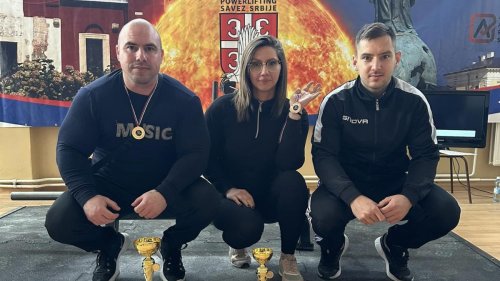 Trsteničani među top 4 u Srbiji u "Bench pressu"