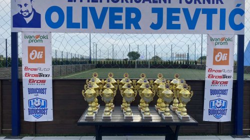 1. Memorijal "Oliver Jevtić" u Popovcu okupio preko 2.000 dece, Srpska liga Istok