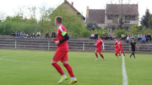 Petrovoselci čuvaju vrh, MFL Bačka Topola - Mali Iđoš - Vrbas - Bečej - Srbobran