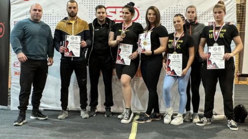 Trsteničani uspešni na Gala KUP-u u Powerliftingu u Knjaževcu