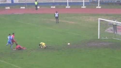 Sjajan fudbal na Karaburmi u nefudbalskim uslovima, Mozzart Bet Prva liga Srbije