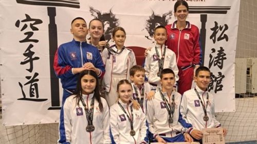 Karatisti "Prve petoletke" osvojili 15 medalja