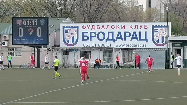 Prazne puške na Starom sajmištu, Srpska liga Beograd