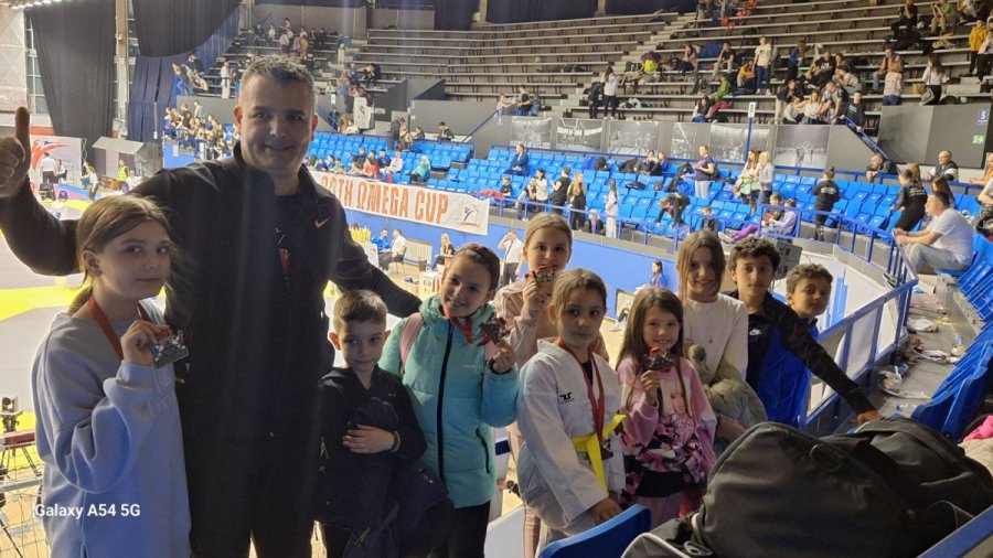 Tekvondisti iz Raške do osam medalja u Beogradu