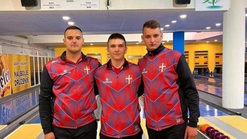 Triling Gradištanaca u igri