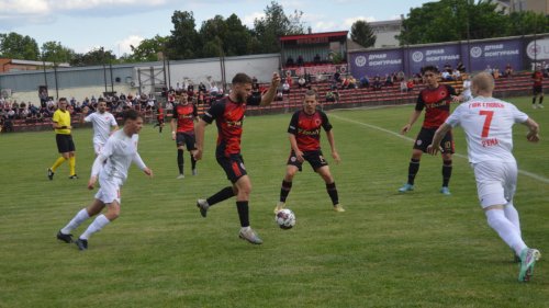 Radnički nadoknadio minus od 2 gola i izborio remi sa gostima iz Rume, Srpska liga Vojvodina