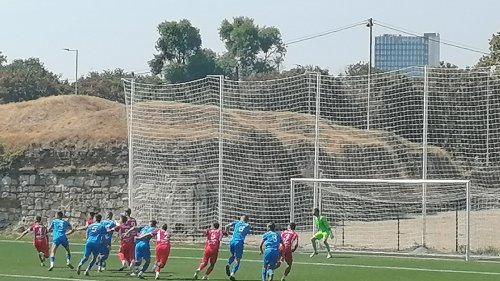 Lep fudbal na matineu ispod Kalemegdana, Srpska liga Beograd