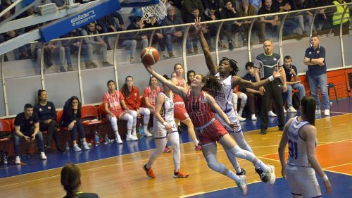 Šampionski ples "crveno-belih", Prva ženska liga Srbije