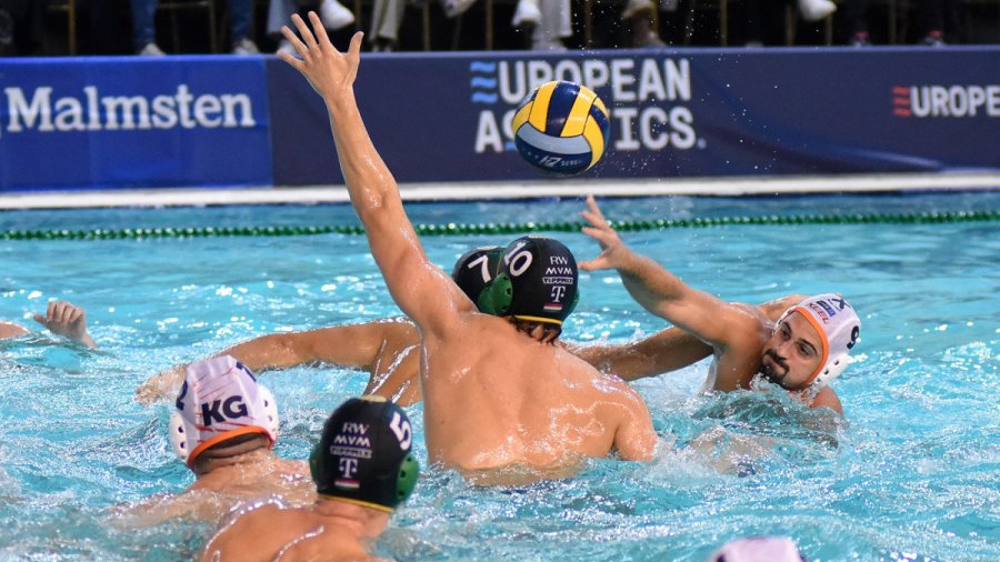 Šampion slavio u Kragujevcu, LEN Champions League - group B