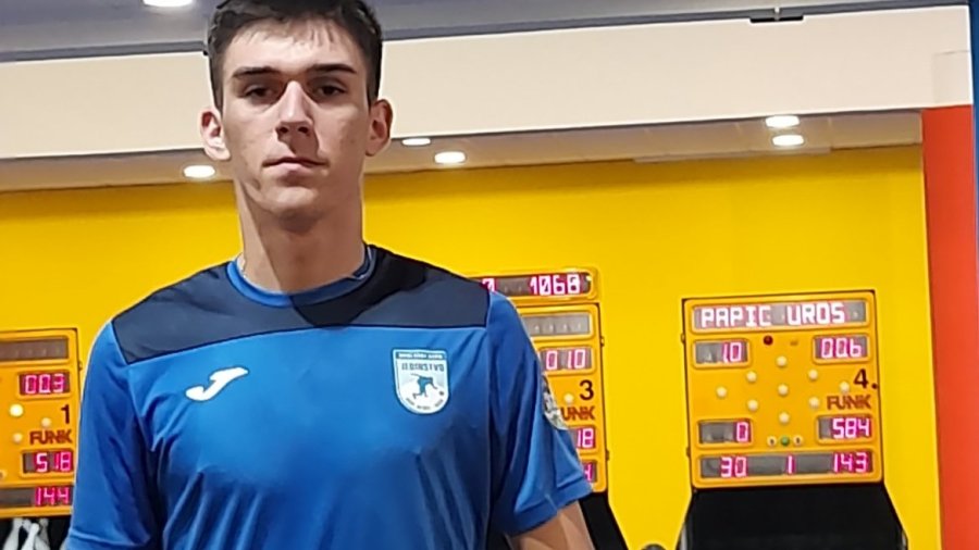 Dva srebra za Uroša Papića