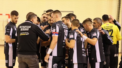 Deseti trijumf "crno-belih" u domaćem prvenstvu, Super rukometna liga