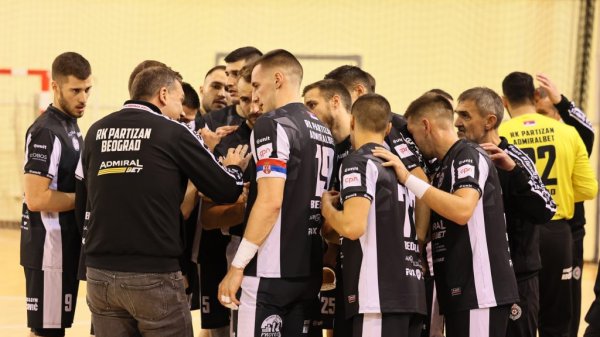 Partizan AdmiralBet brojao do 41 i potpuno nadigrao Kolubaru, Super rukometna liga