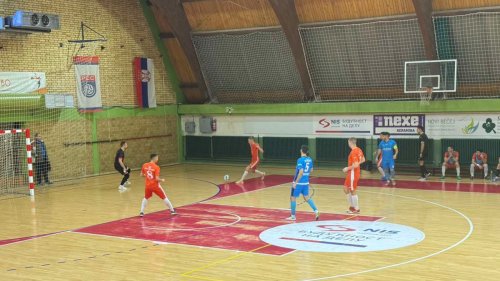 Leteći Holanđanin preleteo Tisu, Futsal liga Vojvodine