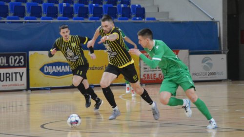 SAS slavio protiv prvoplasirane Loznice, Prva Futsal liga
