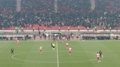 Buran večiti derbi, začinjen goleadom, završen bez pobednika, Mozzart Bet Super liga Srbije