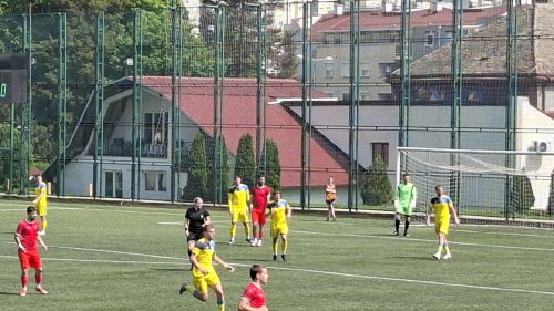 Ušće preslišalo studente i učvrstilo se na čelu tabele, Srpska liga Beograd