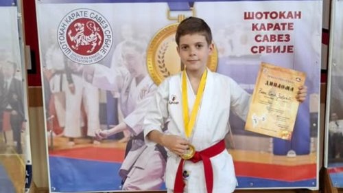 Zlatni trsteničanin Vidan Sarić Đurđević prvak Srbije u karateu
