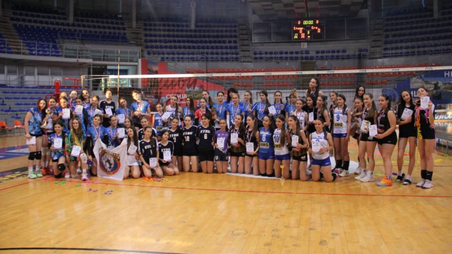 U Nišu održan tradicionalni turnir "Stampy 2025" - Rumunke osvojile zlato, Druga liga "Istok"