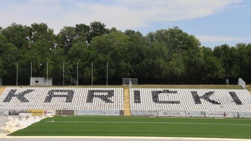 Počelo postavljanje trave na terenu stadiona Čukaričkog, Mozzart Bet Super liga Srbije