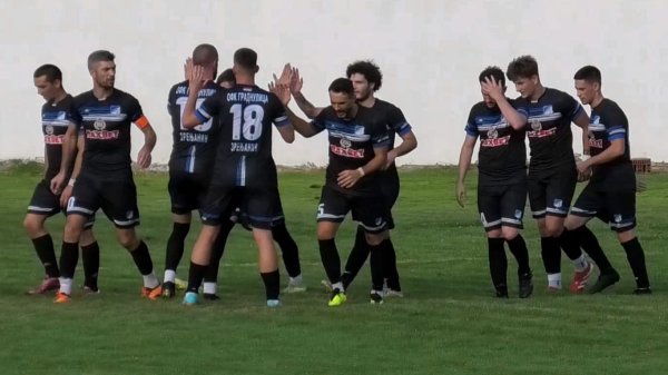 Rapsodija Gradnulice u Srpskoj Crnji, Vojvođanska liga "Istok"