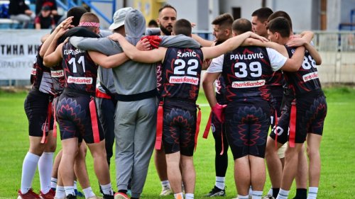 Indiansi domaćini starta Prve fleg fudbal lige Srbije, Prva fleg fudbal liga Srbije