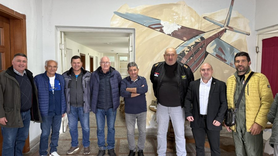 Svečano otvoren Međunarodni "Blanik Kamp Kup" na  trsteničkom Aerodromu