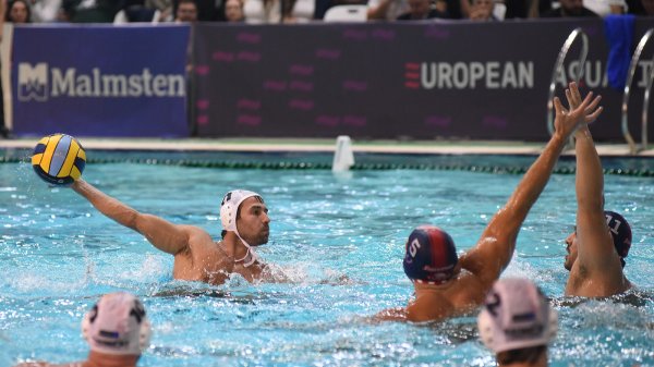 Poraz Radničkog u finišu sjajnog derbija sa Olimpijakosom, LEN Champions League - group A