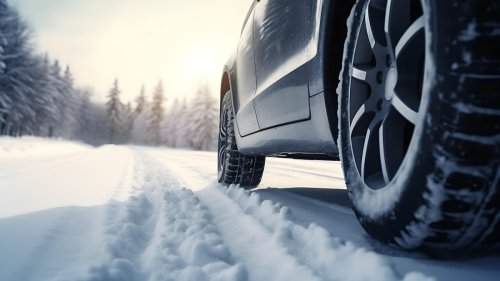 Sve o zimskim i letnjim gumama: Vodič za sigurnu i ekonomičnu vožnju