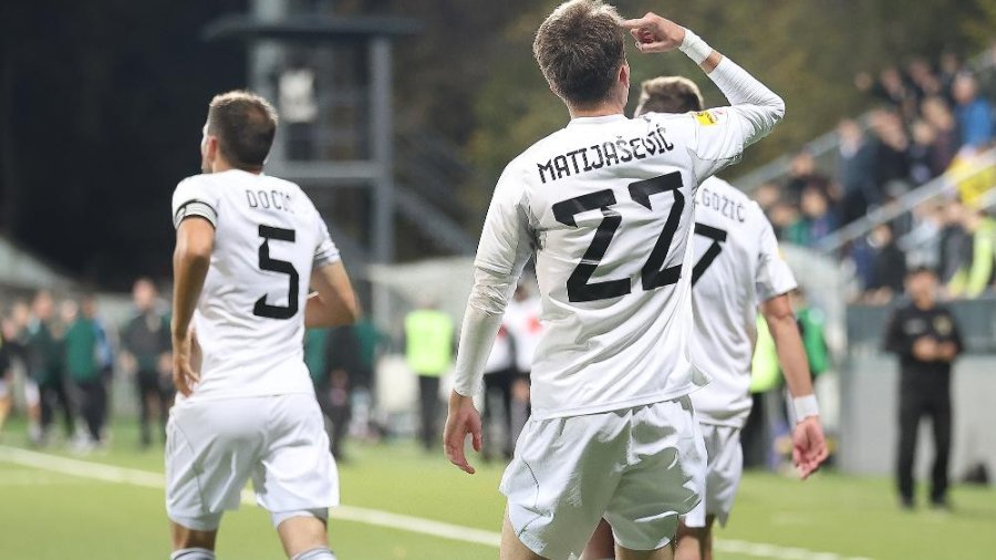 Radnički slavio u Kragujevcu: Rani gol trasirao put pobedi protiv Čukaričkog, Mozzart Bet Super liga Srbije