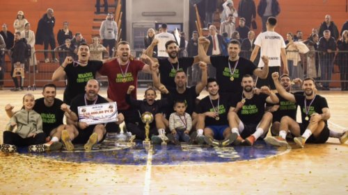 Roksić predvodio "Obrni-okreni" do titule na Velikom turniru u Obrenovcu