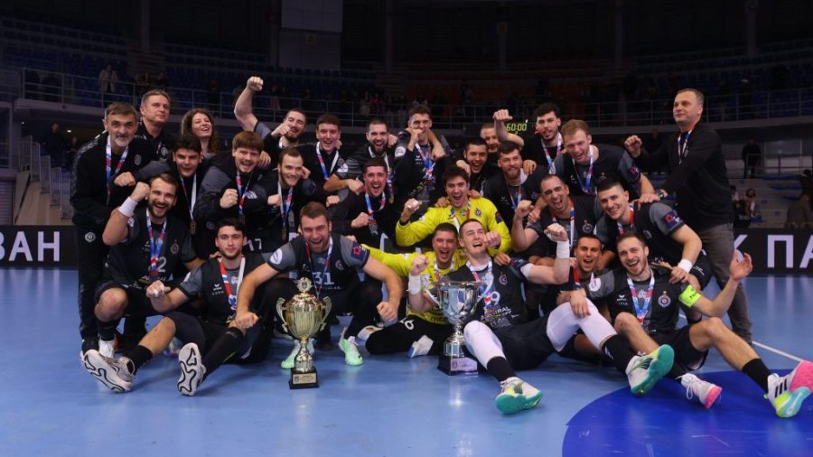 Partizan posle 14 godina podigao Superkup: ubedljiv trijumf nad Vojvodinom u Nišu, Superkup Srbije