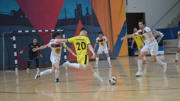 Hram odneo ceo plen iz Kristalne dvorane uprkos ofanzivi SAS-a, Prva Futsal liga