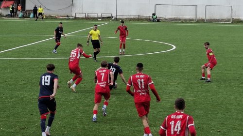 Šahovska partija u derbiju omladinaca, remi sa malo rizika, Omladinska liga Srbije