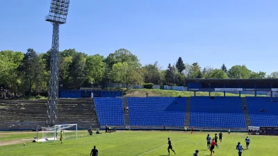 Karaburma još ne zna za pobedu, Radnik zasluženo odneo bod