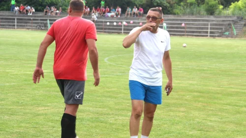 Mladost sa sedam igrača izgubila u Staroj Moravici i prepustila drugo mesto