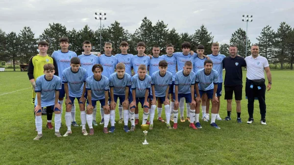 Kadeti Dinama 1945 osvojili titulu i plasman u Kadetsku ligu Vojvodine uz nestvarnu gol-razliku, Druga kadetska liga Vojvodine - "Jug"