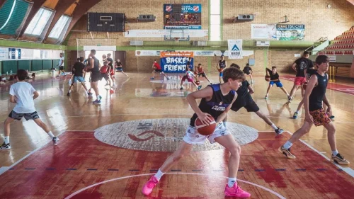 Jubilarni kamp "Basket Friends 2026" okupio više od 200 mališana u Novom Bečeju