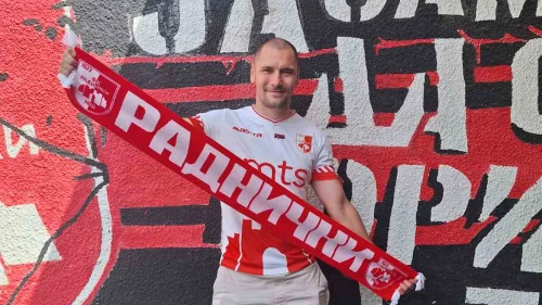 Povratak Damjana Krajišnika u srpski fudbal: Iskusni vezista pojačao Radnički iz Niša